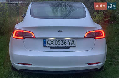 Седан Tesla Model 3 2020 в Харкові