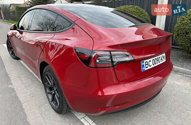 Седан Tesla Model 3 2019 в Львові