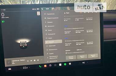 Седан Tesla Model 3 2021 в 