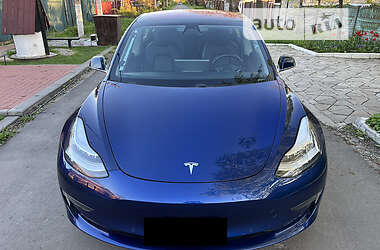 Седан Tesla Model 3 2018 в 