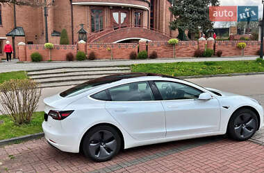 Седан Tesla Model 3 2018 в 