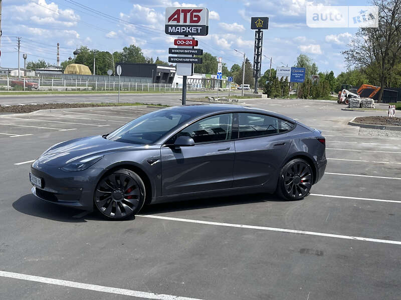 Tesla Model 3 2021
