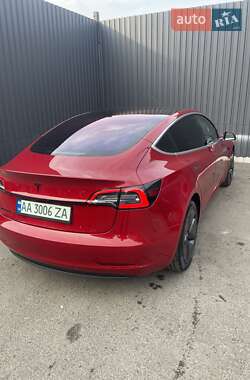 Седан Tesla Model 3 2018 в Киеве