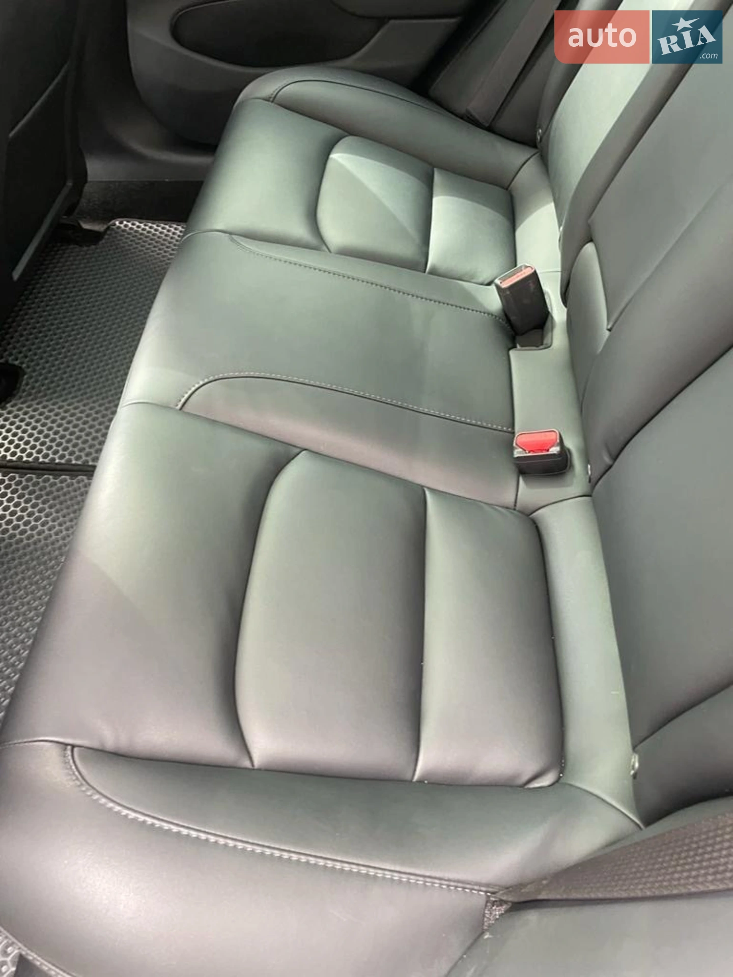 2020 Tesla Model 3 - мініатюра 20