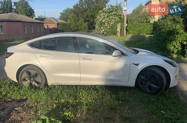 Седан Tesla Model 3 2020 в Харкові