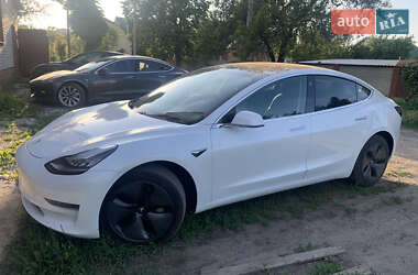 Седан Tesla Model 3 2020 в Харкові