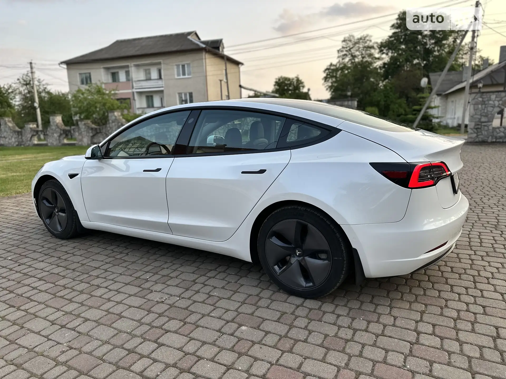 2021 Tesla Model 3 - мініатюра 14