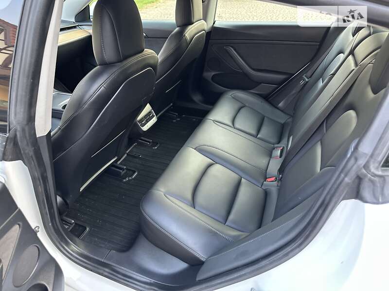 Седан Tesla Model 3 2021 в Калуше фото 20 Седан Tesla Model 3 2021 в Калуше