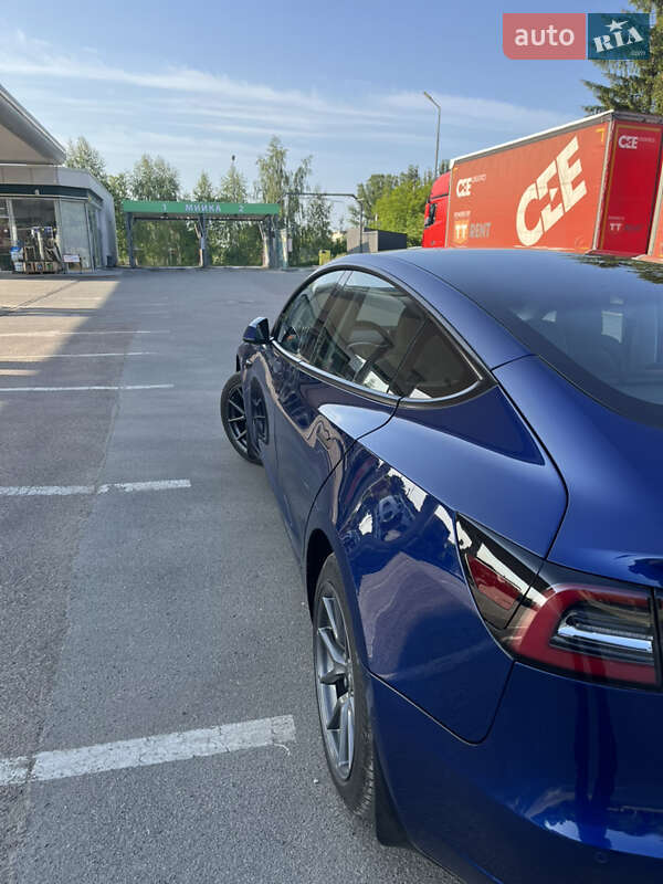 Tesla Model 3 2020 Tesla Model 3 2020