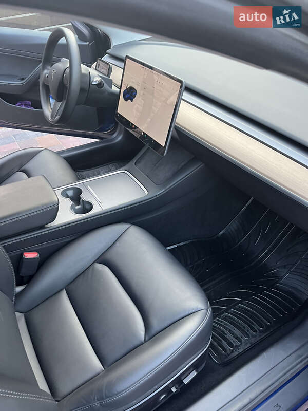 Седан Tesla Model 3 2020 в Хмельницькому