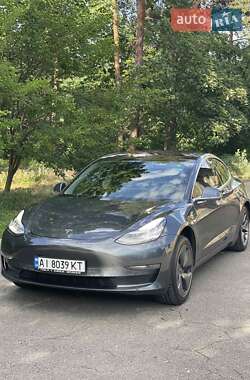 Седан Tesla Model 3 2018 в Киеве