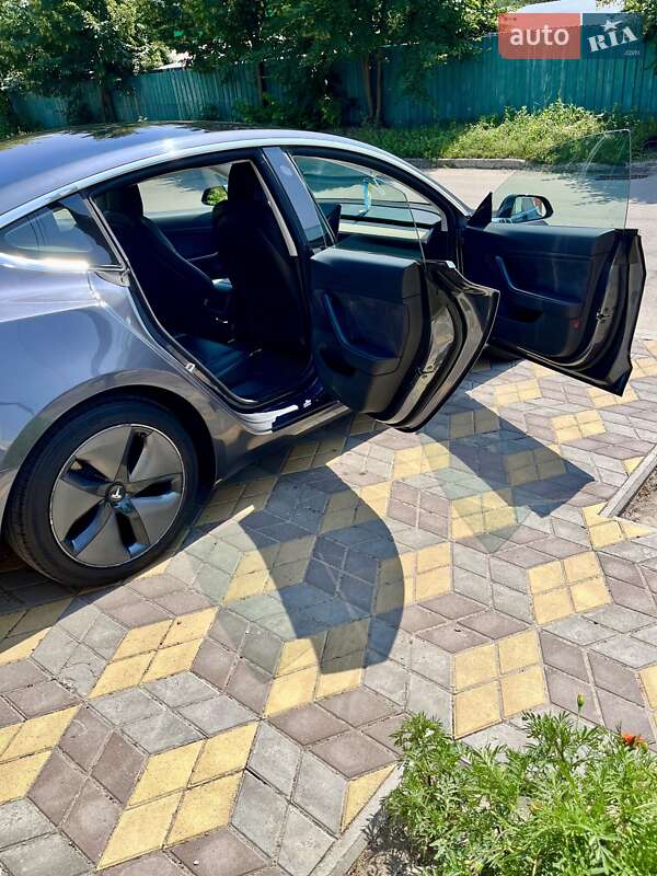 Седан Tesla Model 3 2018 в Белой Церкви
