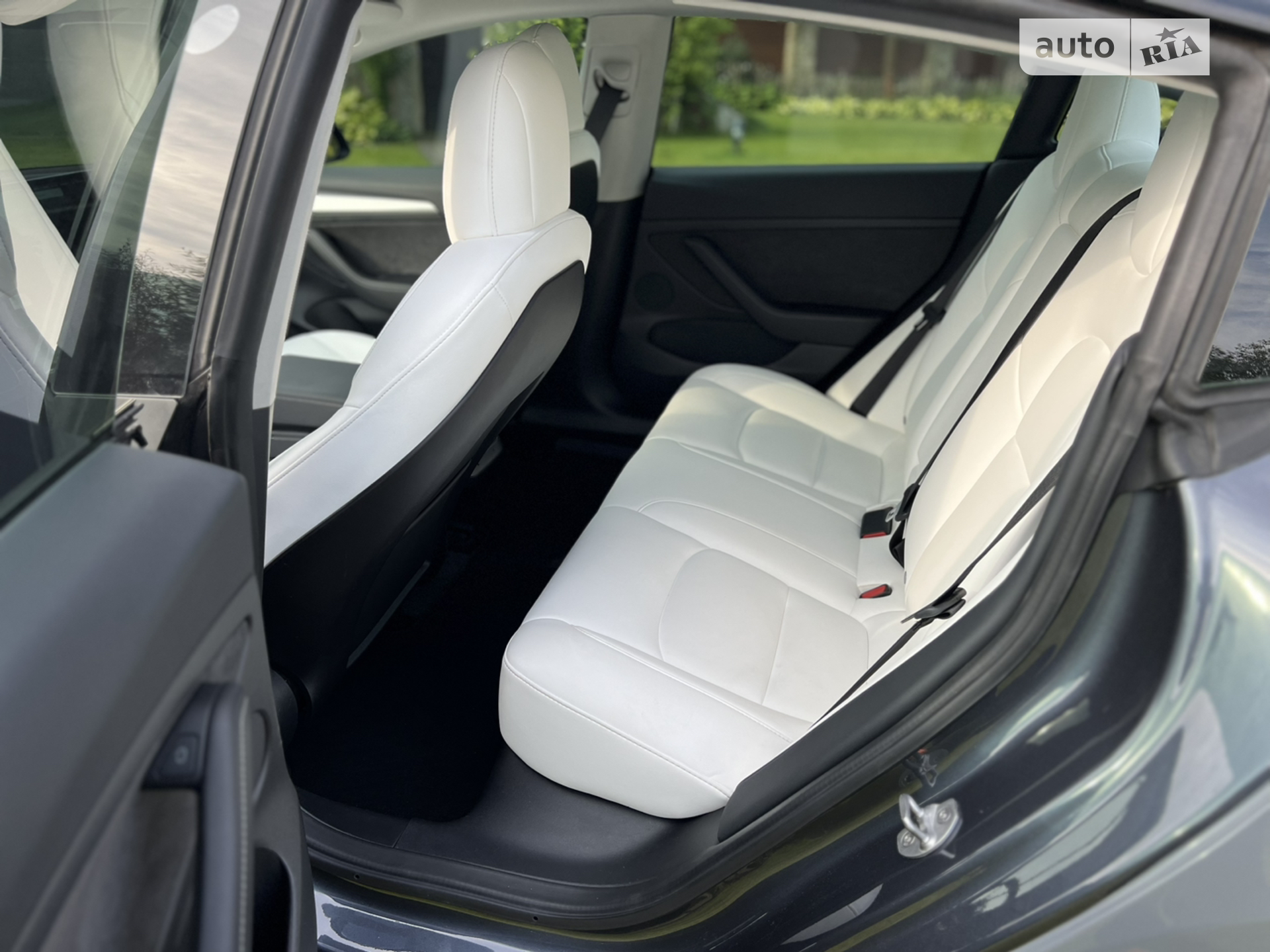 2021 Tesla Model 3 - мініатюра 11
