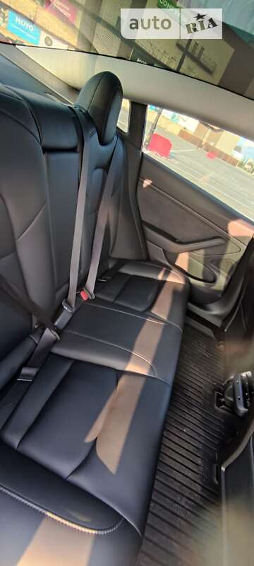 Седан Tesla Model 3 2019 в Харькове