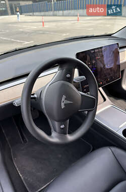 Седан Tesla Model 3 2022 в Виннице