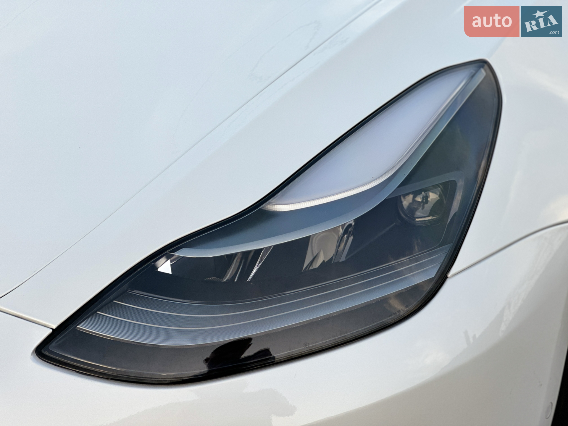 2022 Tesla Model 3 - мініатюра 16