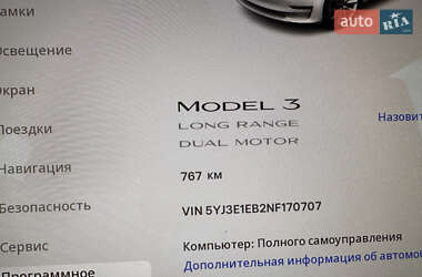 Седан Tesla Model 3 2022 в Ровно