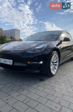 Седан Tesla Model 3 2022 в Хмельницком