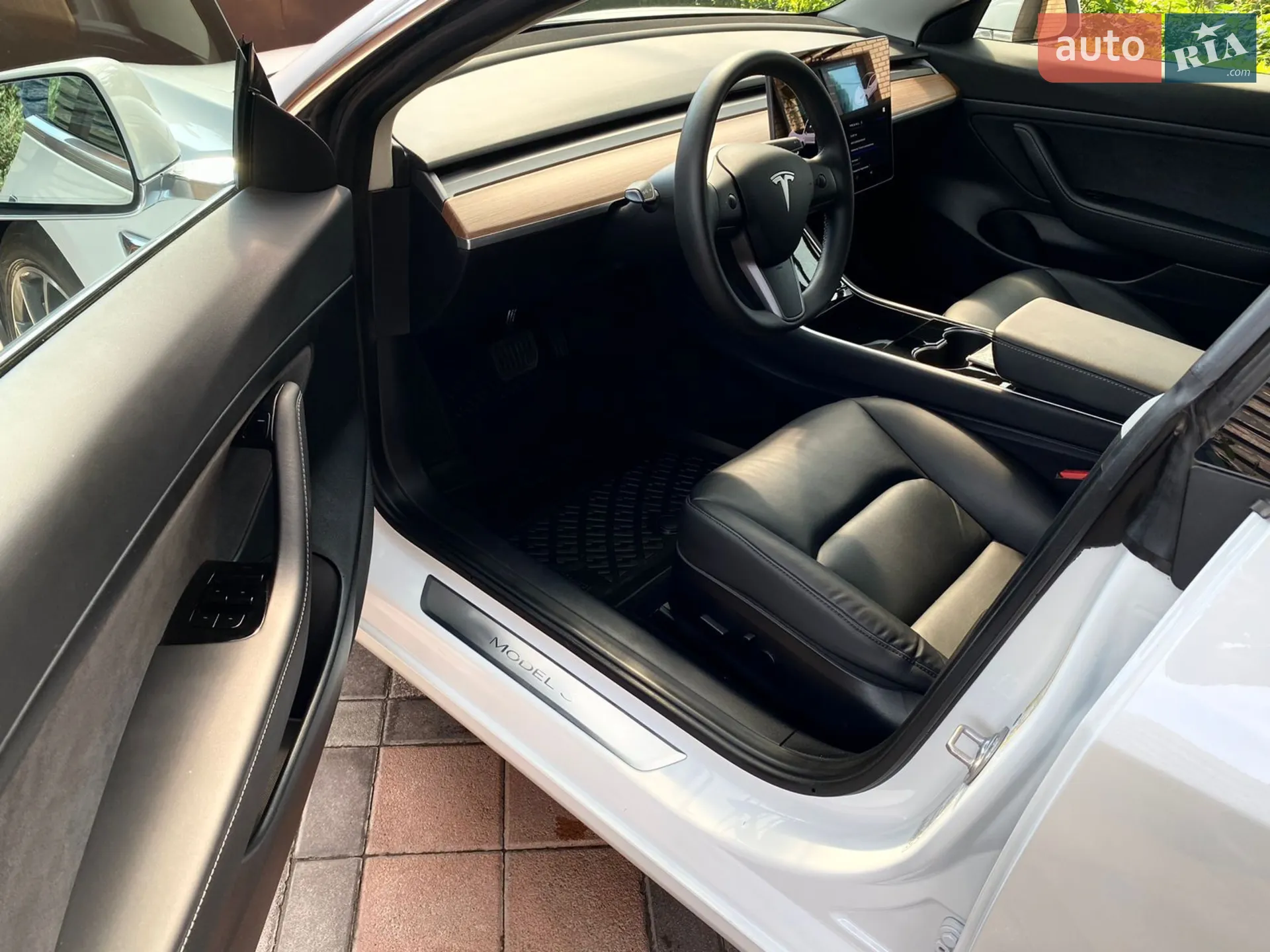2020 Tesla Model 3 - мініатюра 6