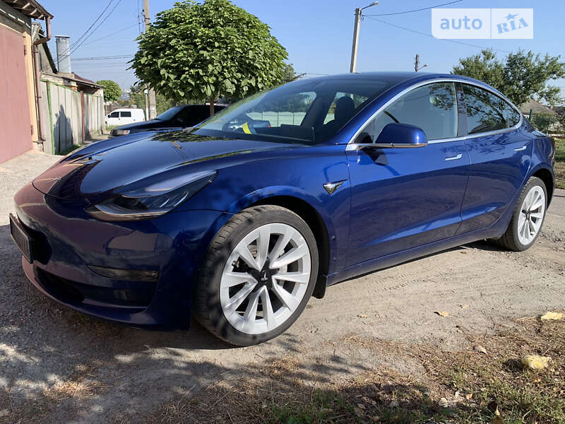 Седан Tesla Model 3 2019 в Харькове