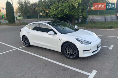 Седан Tesla Model 3 2019 в Белой Церкви