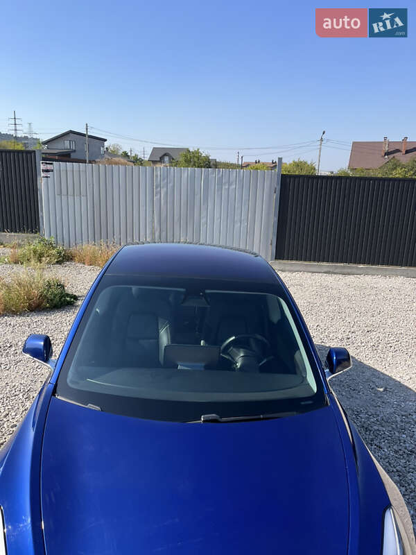 Седан Tesla Model 3 2018 в Днепре
