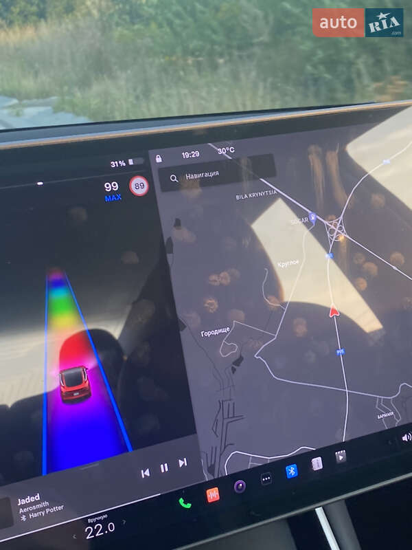 Седан Tesla Model 3 2018 в Ровно