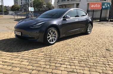 Седан Tesla Model 3 2018 в Одессе