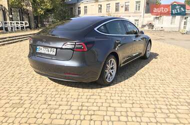 Седан Tesla Model 3 2018 в Одессе