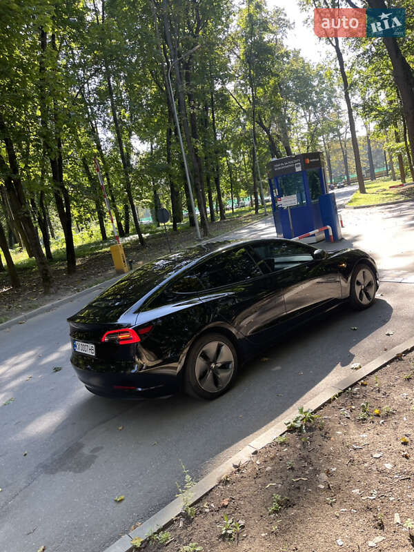 Седан Tesla Model 3 2018 в Харкові