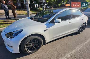 Седан Tesla Model 3 2021 в Запорожье