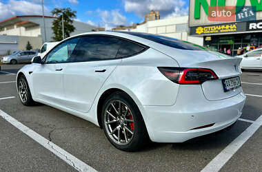 Седан Tesla Model 3 2019 в Киеве