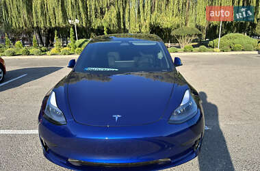 Седан Tesla Model 3 2023 в Сумах