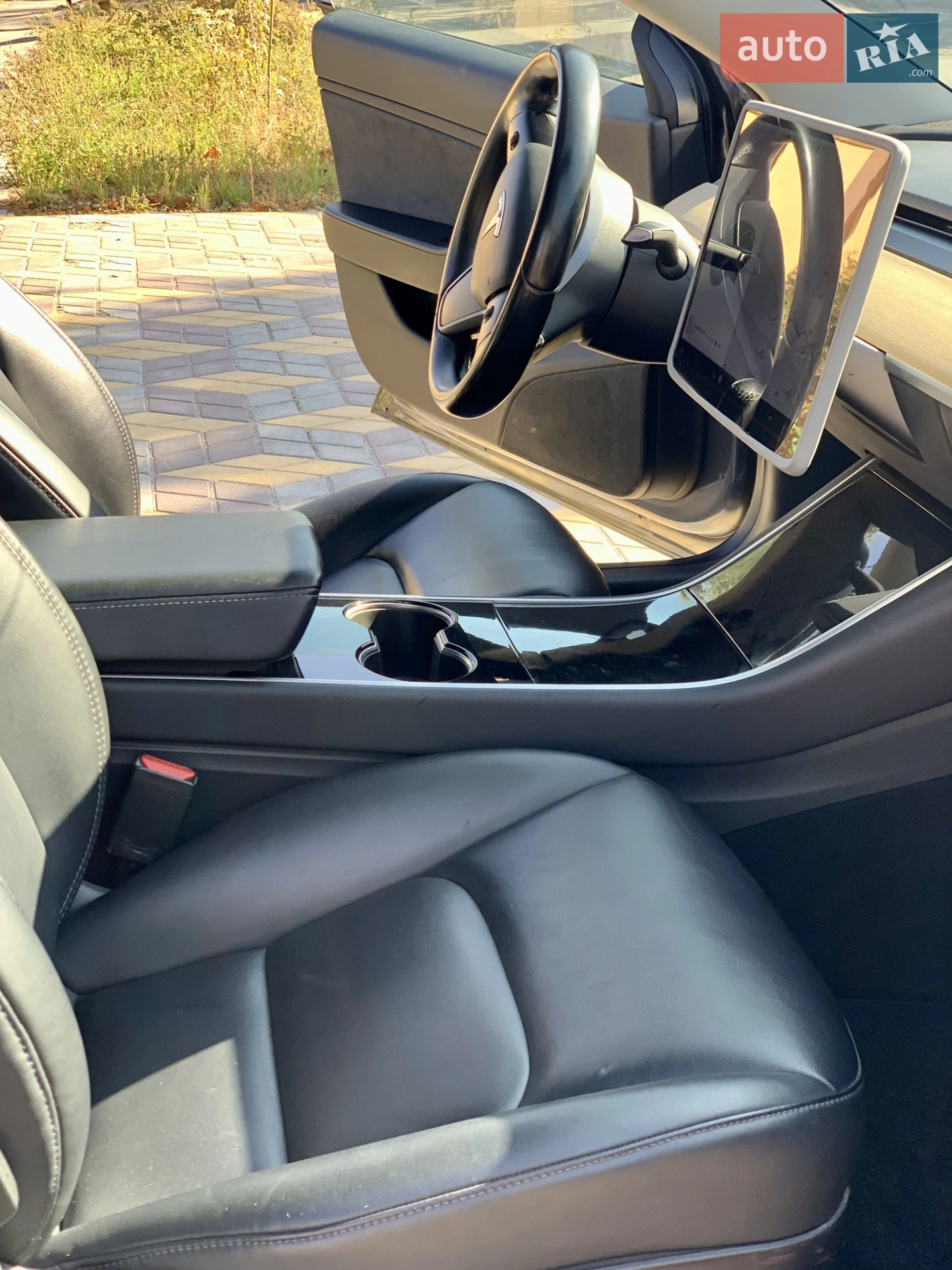 2018 Tesla Model 3 - мініатюра 13