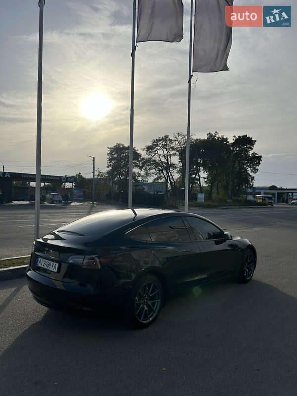 Седан Tesla Model 3 2021 в Білій Церкві