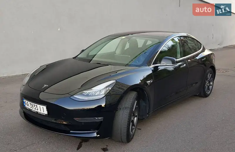 Tesla Model 3 2018