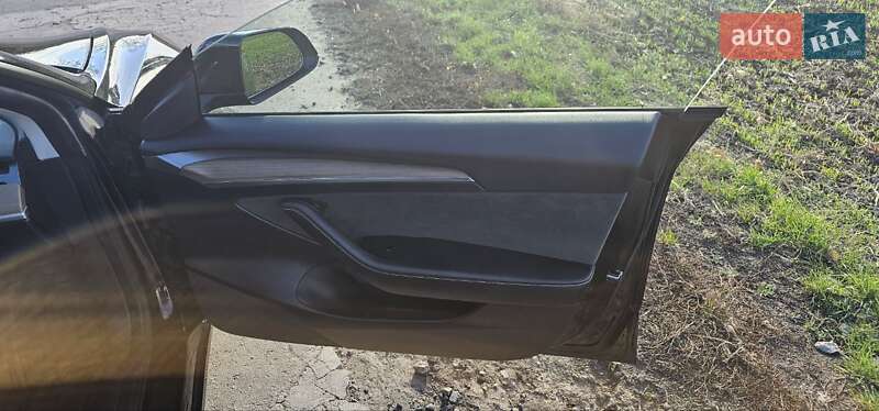 Седан Tesla Model 3 2022 в Києві фото 14 Седан Tesla Model 3 2022 в Києві