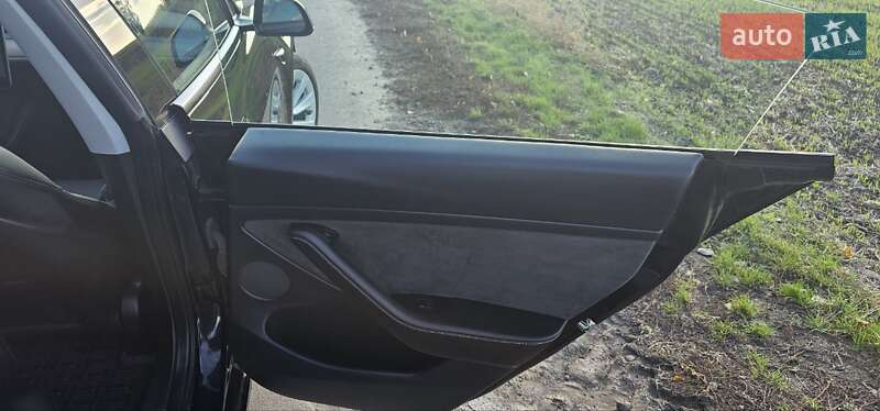 Седан Tesla Model 3 2022 в Києві фото 18 Седан Tesla Model 3 2022 в Києві