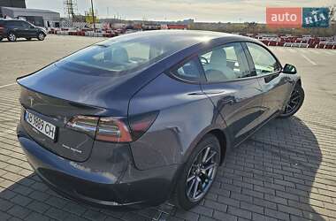 Седан Tesla Model 3 2022 в Виннице