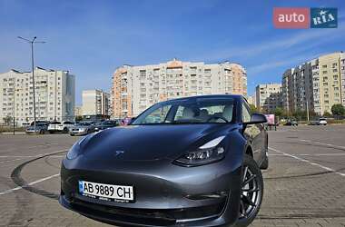 Седан Tesla Model 3 2022 в Вінниці