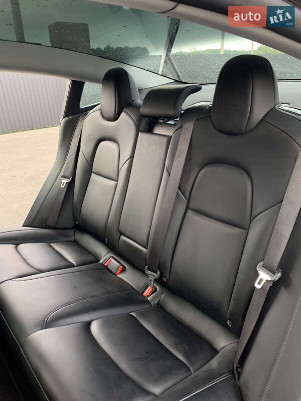 Седан Tesla Model 3 2019 в Калуші фото 14 Седан Tesla Model 3 2019 в Калуші