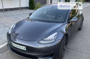 Седан Tesla Model 3 2018 в Одессе