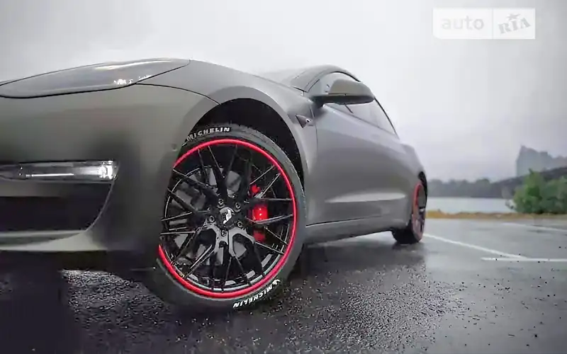 Tesla Model 3 2018