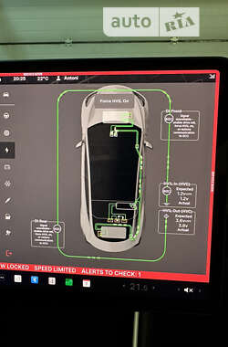 Седан Tesla Model 3 2018 в Запорожье