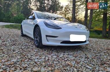 Седан Tesla Model 3 2018 в Киеве