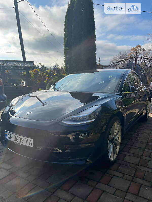 Седан Tesla Model 3 2018 в Запорожье