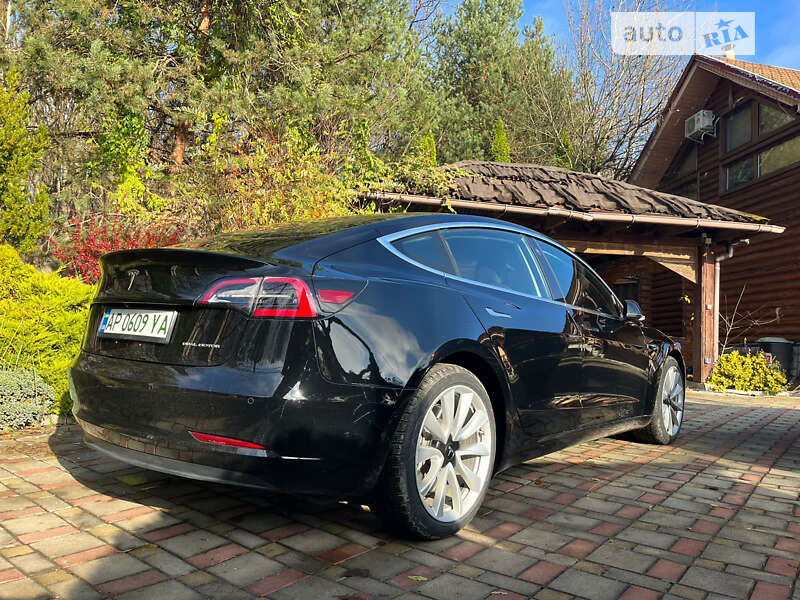 Седан Tesla Model 3 2018 в Запорожье