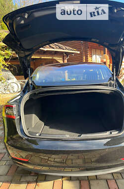 Седан Tesla Model 3 2018 в 