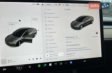 Седан Tesla Model 3 2021 в Ивано-Франковске