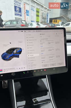 Седан Tesla Model 3 2020 в Полтаве